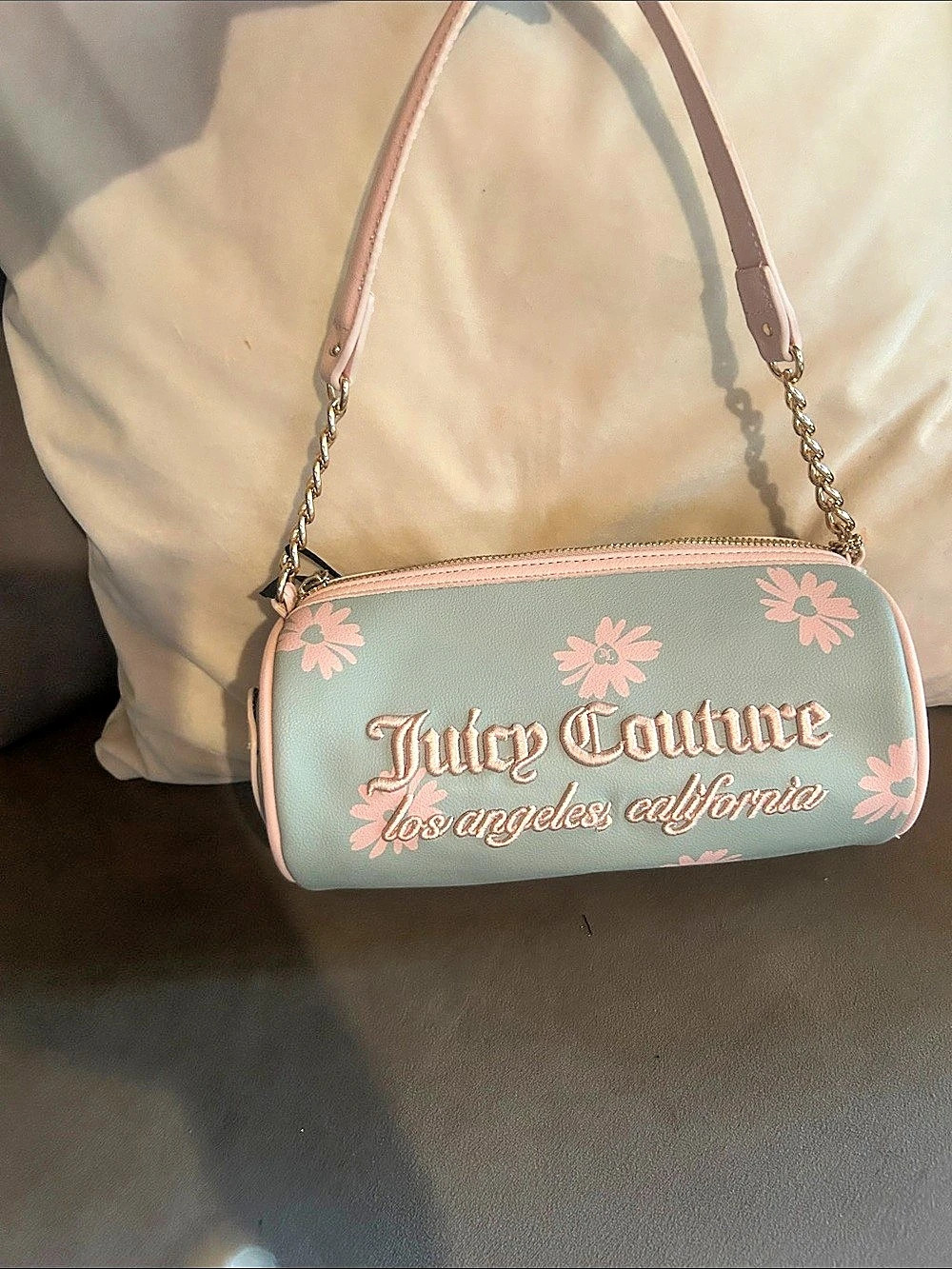 Juicy Couture Daisy for Juicy Barrel Shoulder Bag Blue & Pink